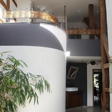 Le Perchoir Bed & Breakfast